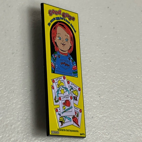 Chucky Good Guys Box Pin Lapel Horror Movie Doll - Picture 4 of 8
